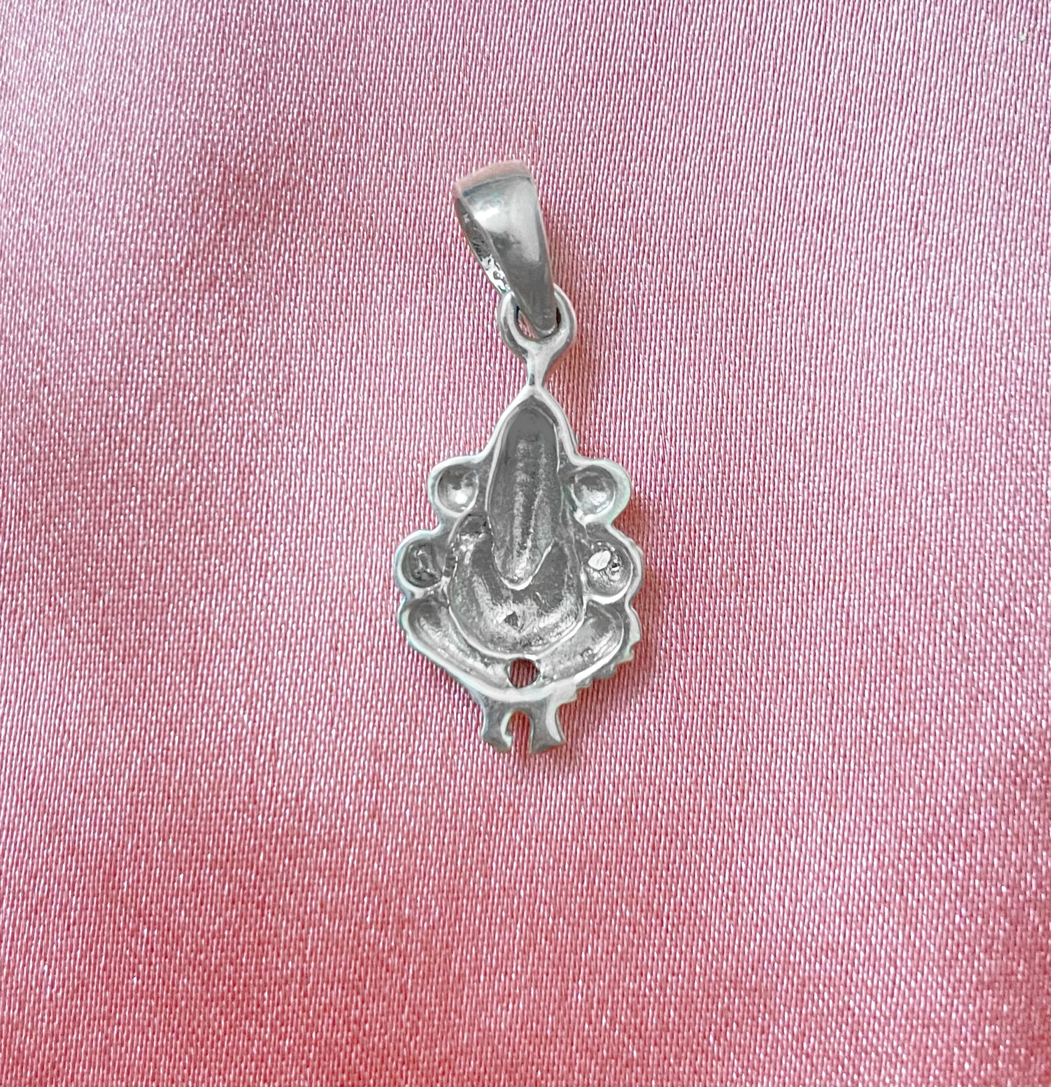 sterling silver lord ganesha pendant charm, 1.7g sterling silver lord ganesha pendant charm, 1.7g